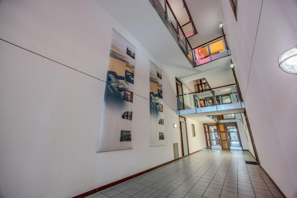 Tussenwoning te koop: Charlotte van Pallandtlaan 10, Almere
