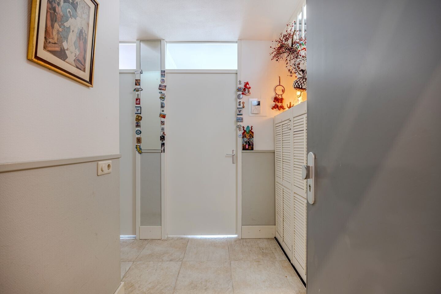 Tussenwoning te koop: Charlotte van Pallandtlaan 10, Almere