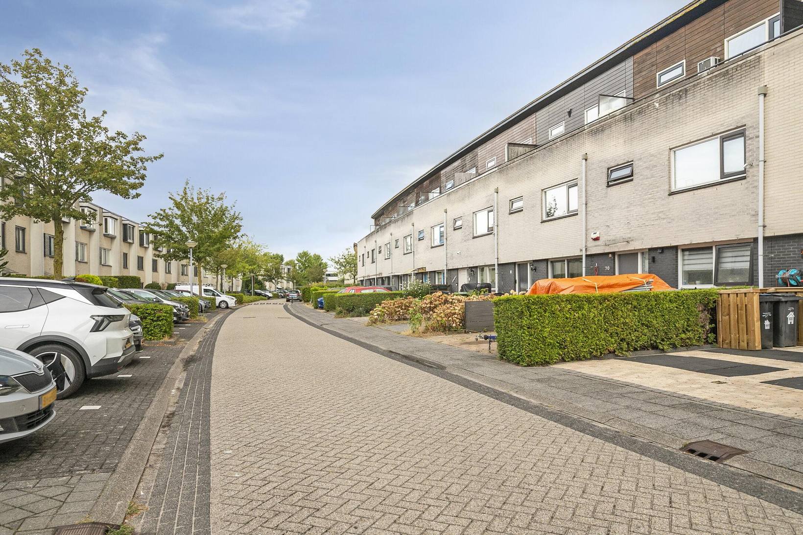 Tussenwoning te koop: Floris Versterstraat 68, Almere