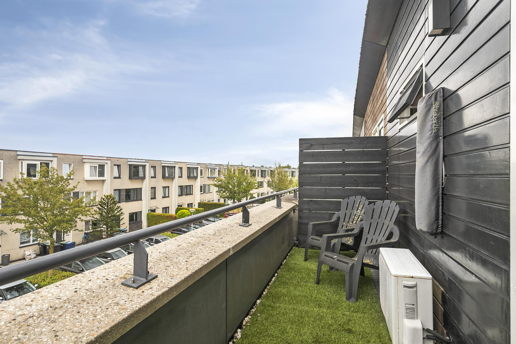 Tussenwoning te koop: Floris Versterstraat 68, Almere