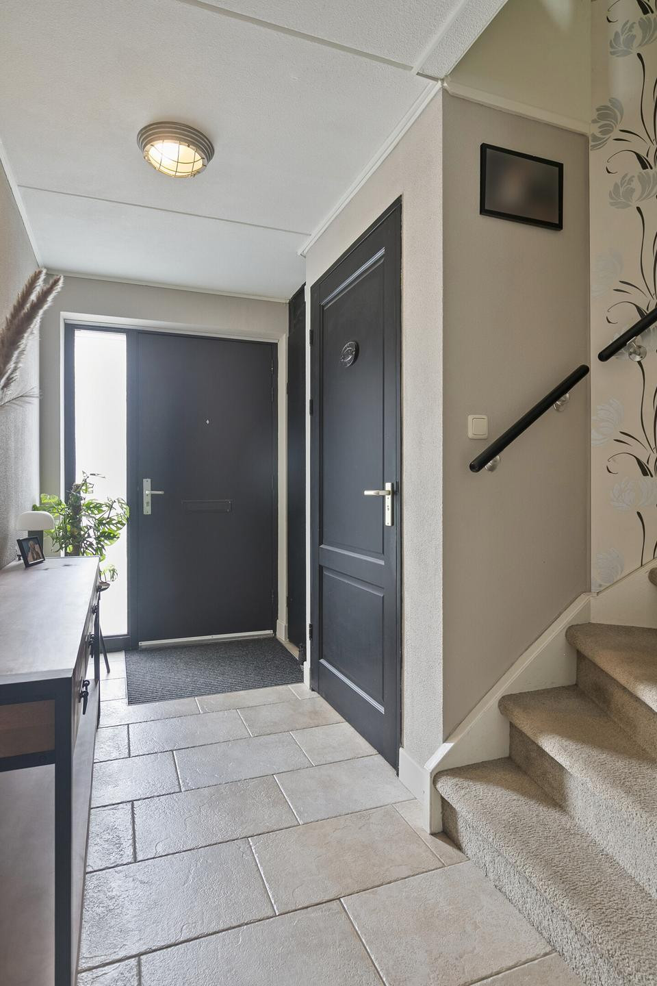 Tussenwoning te koop: Floris Versterstraat 68, Almere