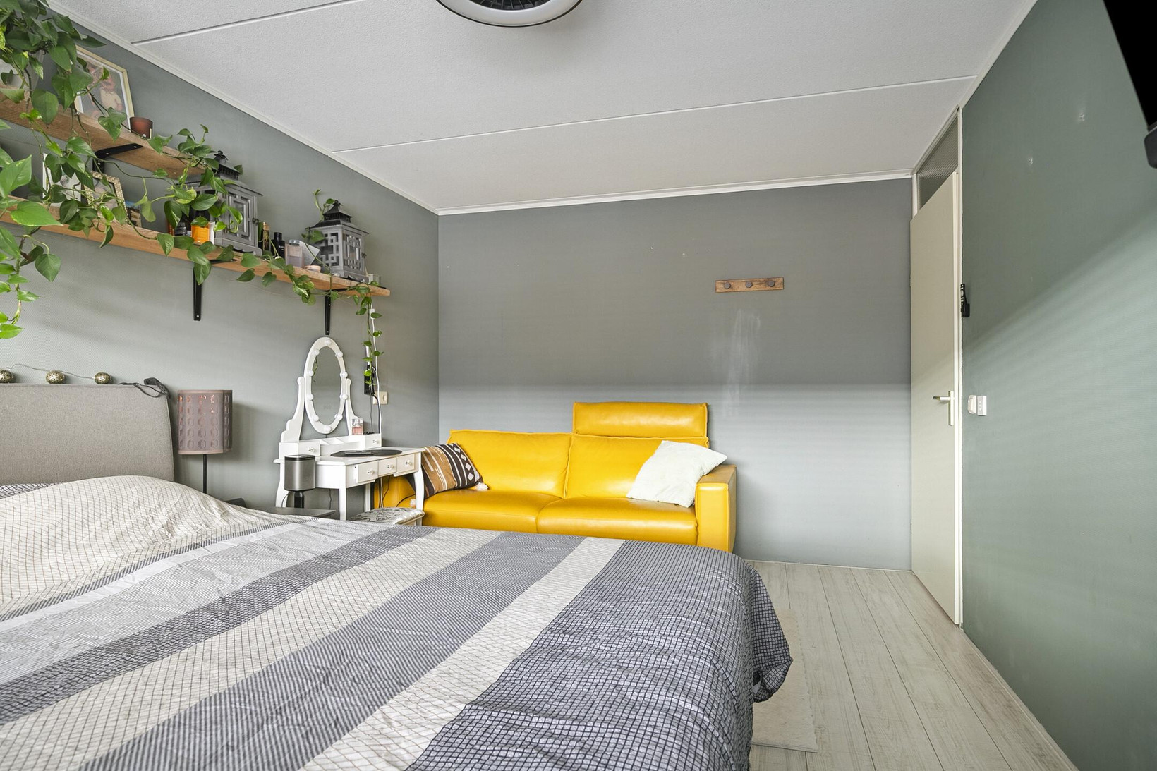 Tussenwoning te koop: Floris Versterstraat 68, Almere