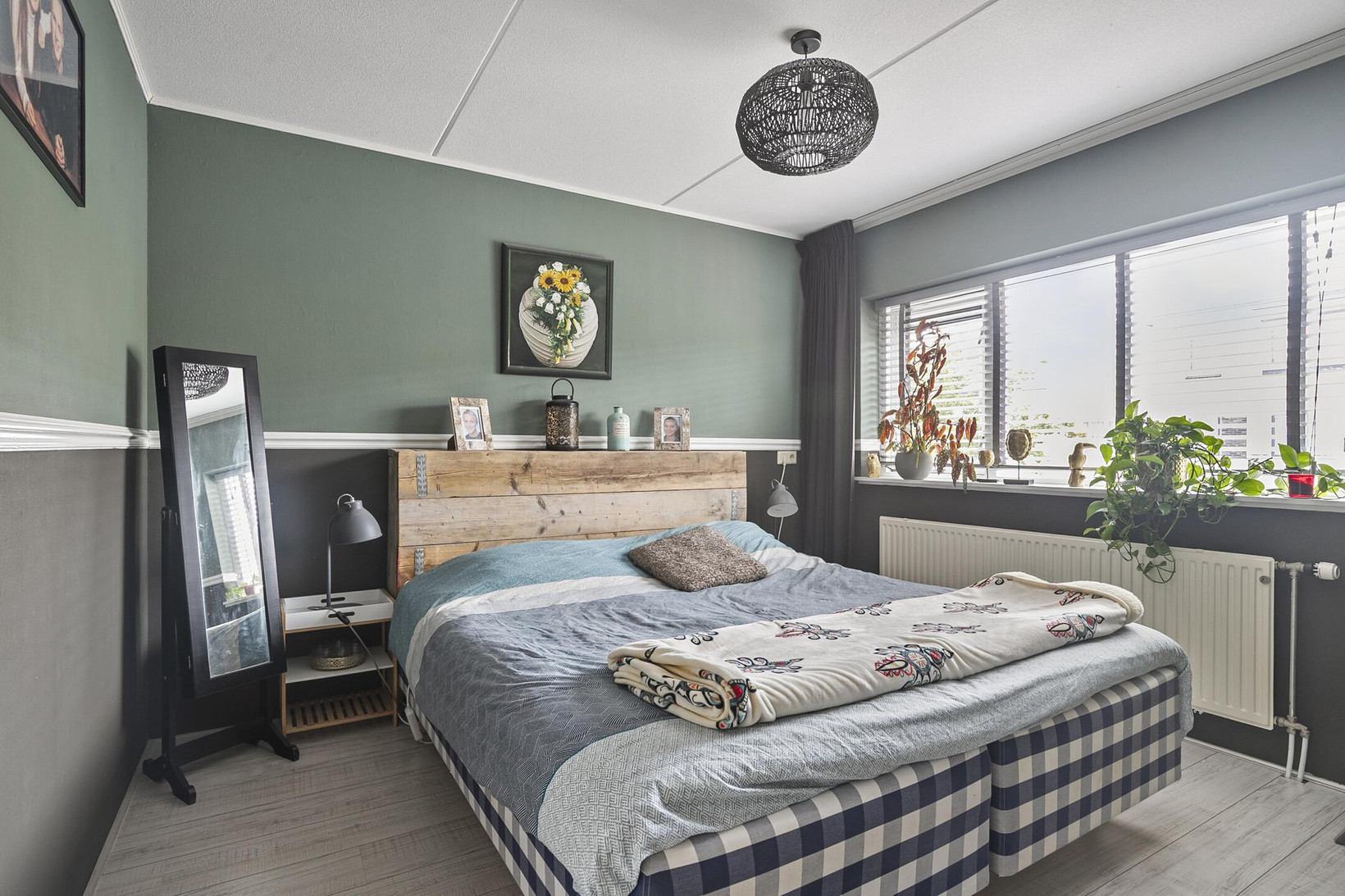 Tussenwoning te koop: Floris Versterstraat 68, Almere
