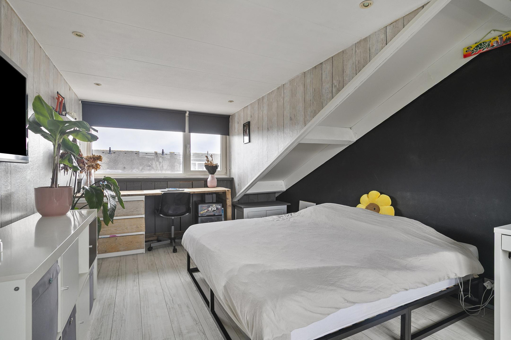 Tussenwoning te koop: Floris Versterstraat 68, Almere