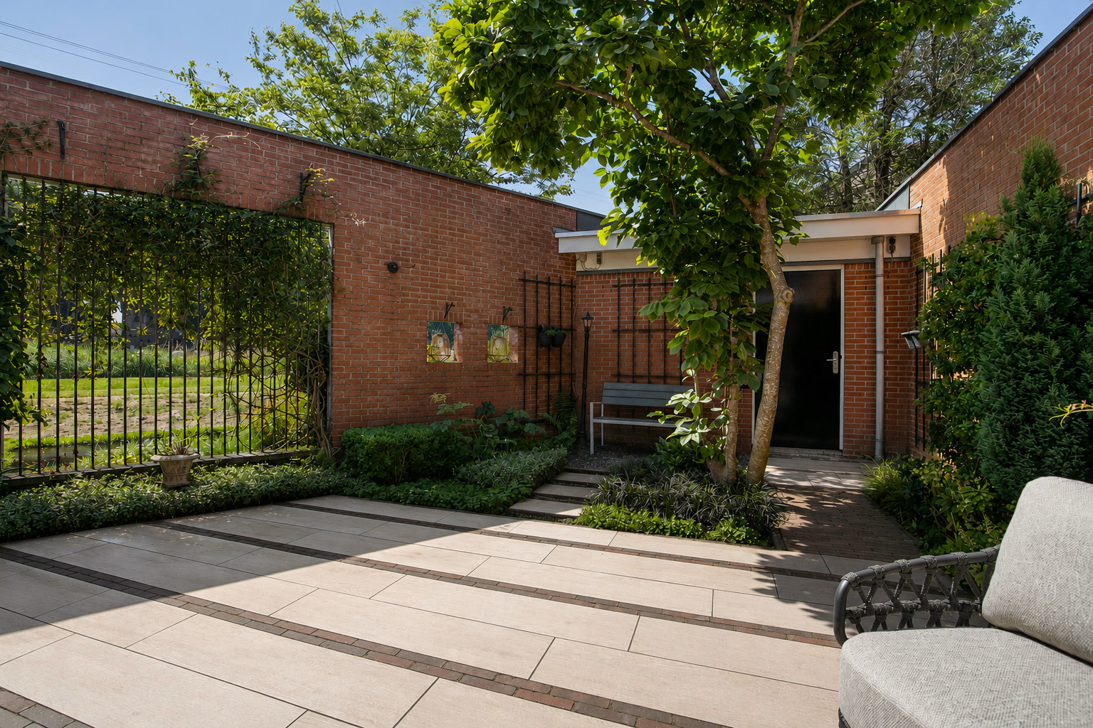 Tussenwoning te koop: Herman Kruyderstraat 67, Almere