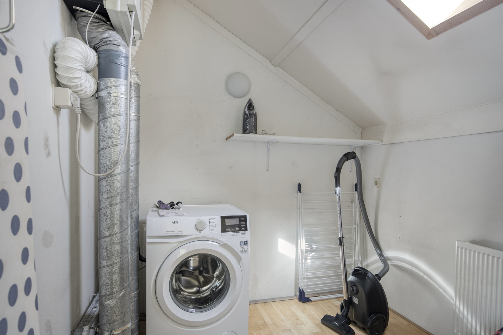 Tussenwoning te koop: Herman Kruyderstraat 67, Almere