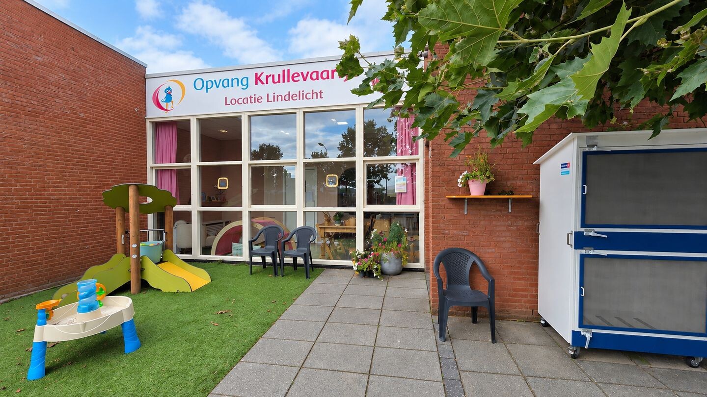 Hoekwoning te koop: Chagallweg 90, Almere