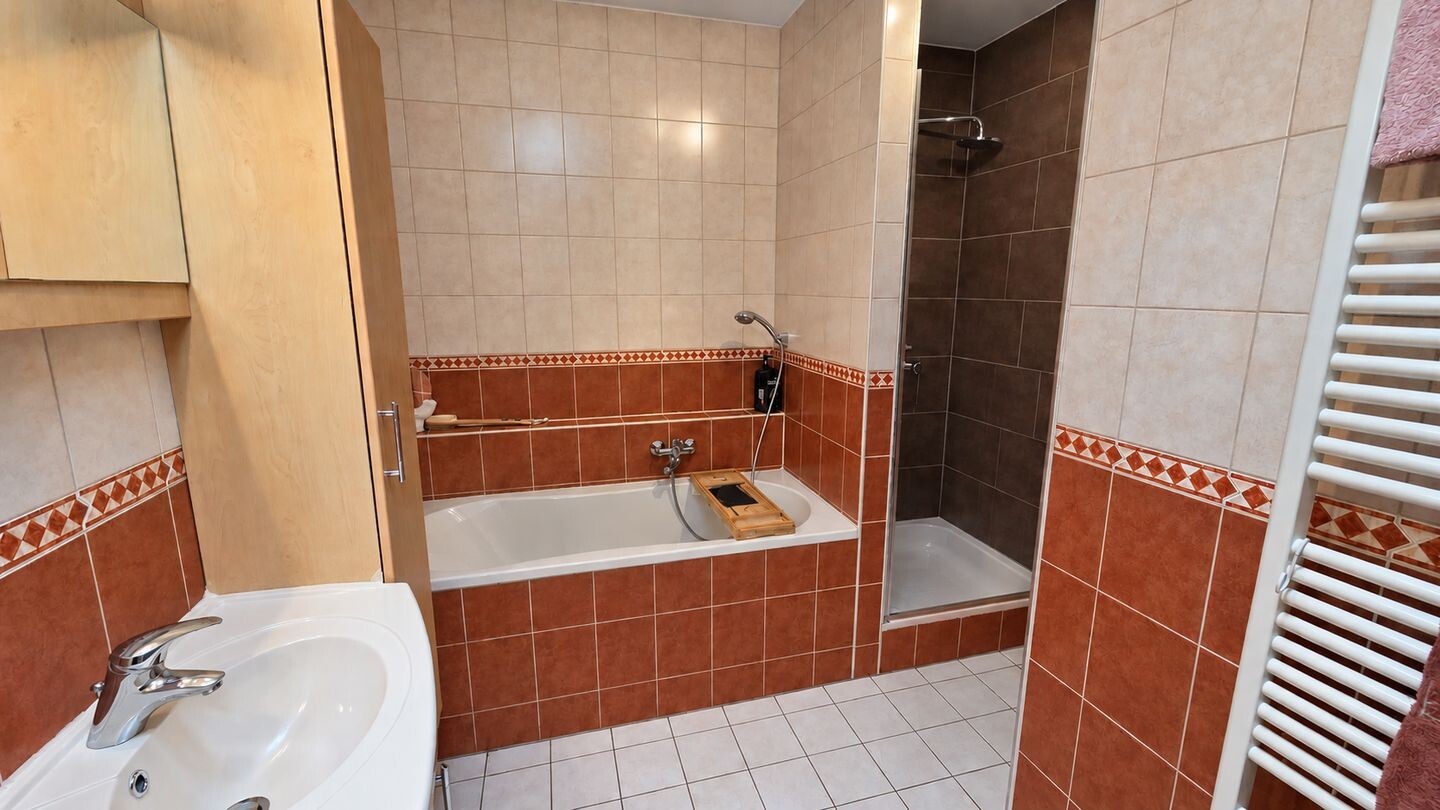Hoekwoning te koop: Chagallweg 90, Almere