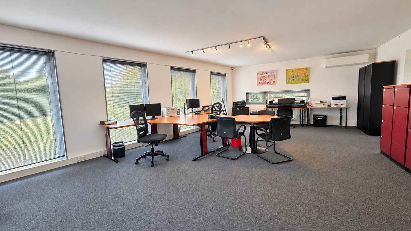 Hoekwoning te koop: Chagallweg 90, Almere
