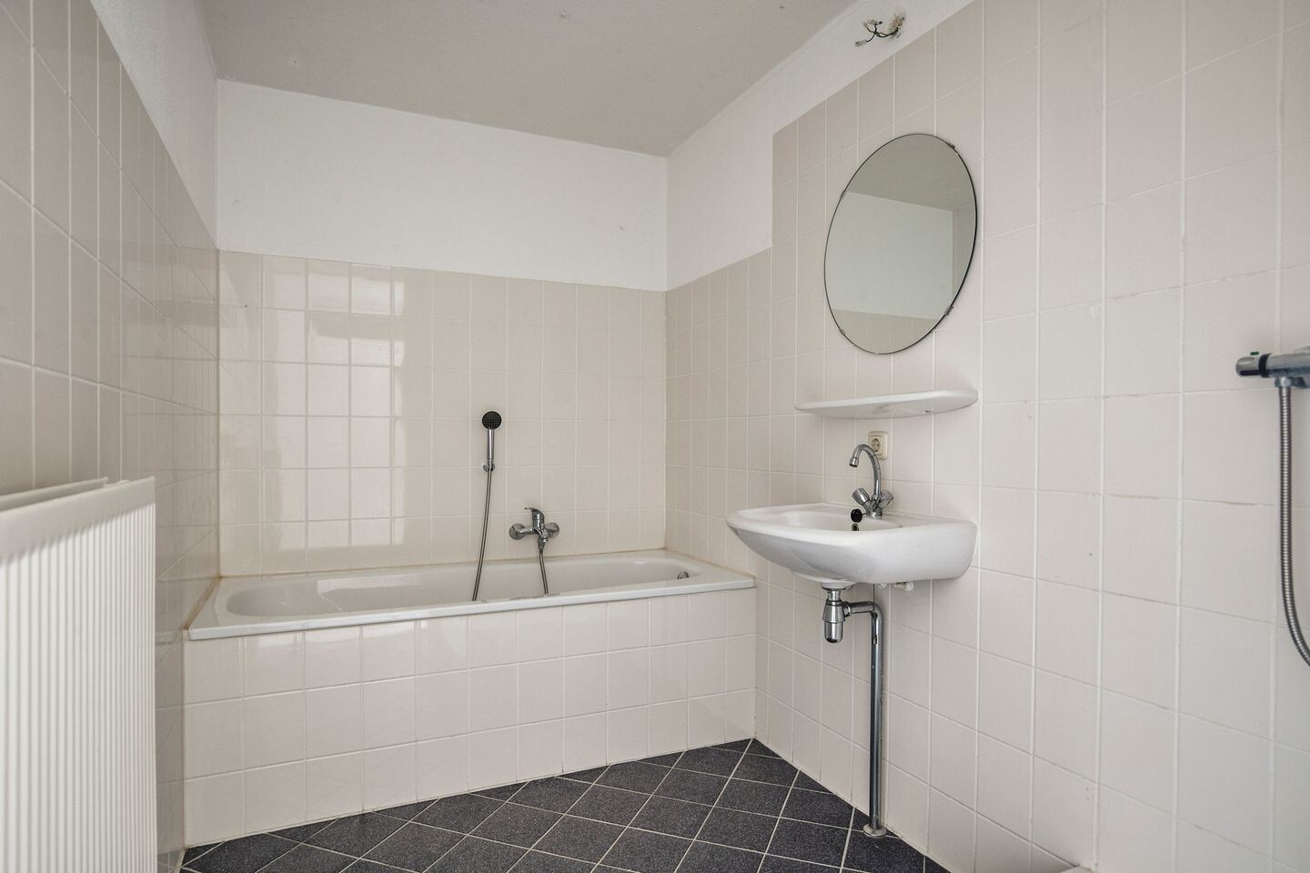 Appartement te koop: Grünewaldstraat 52, Almere