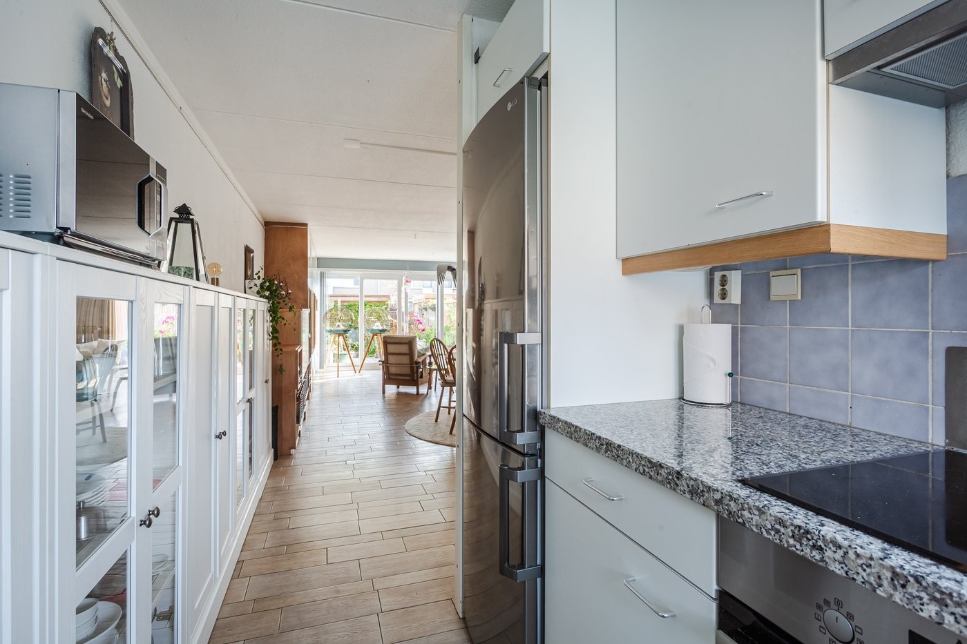 Tussenwoning te koop: Strijkmolenstraat 52, Almere