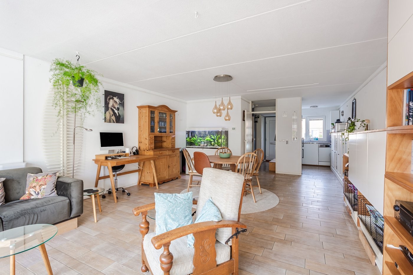 Tussenwoning te koop: Strijkmolenstraat 52, Almere
