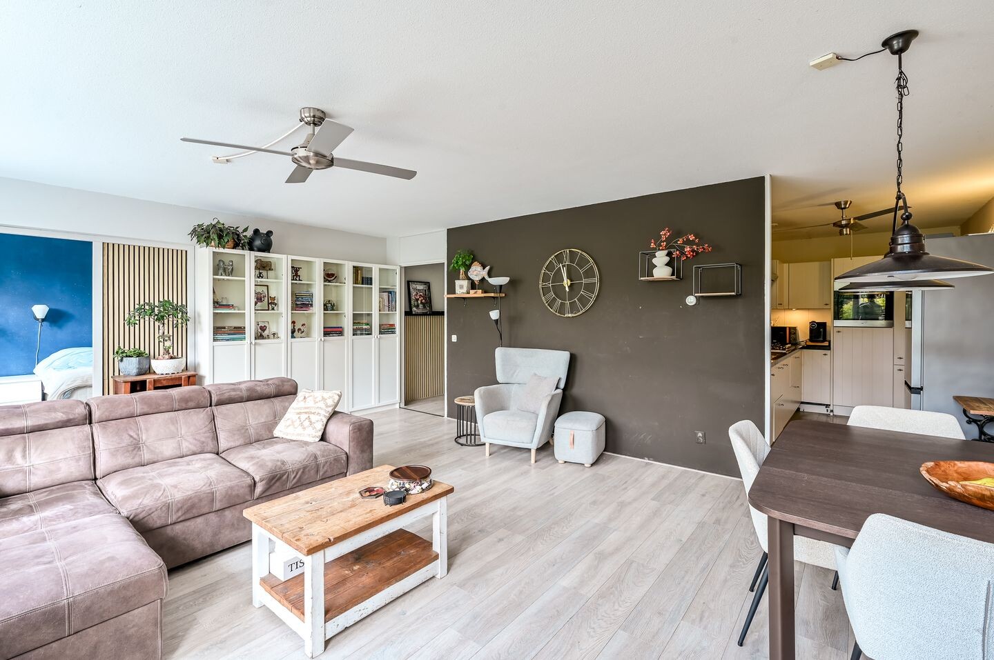 Appartement te koop: G.A. Overdijkinkstraat 86, Almere