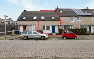 J.A. Brinkm. 74
