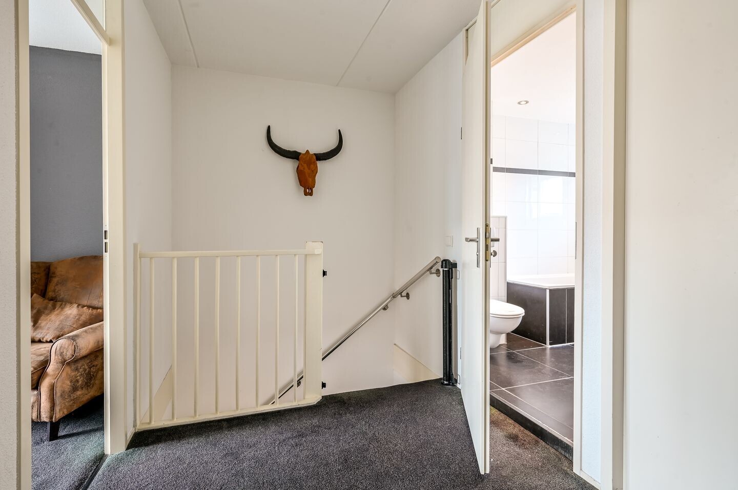 Tussenwoning te koop: Hofstedestraat 47, Almere