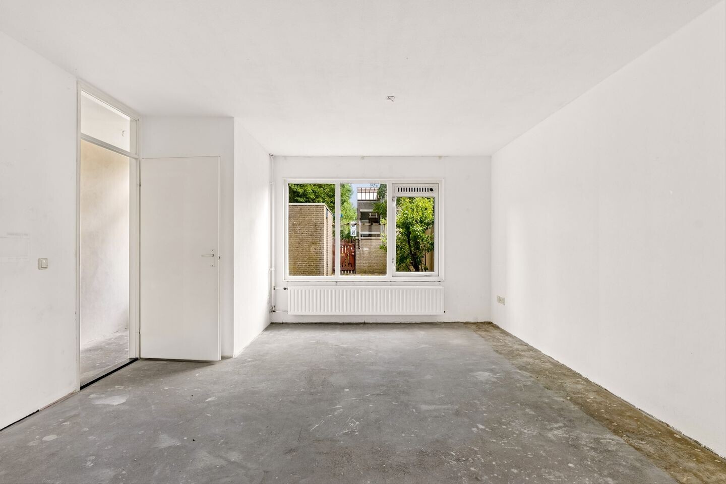 Tussenwoning te koop: Stockholmstraat 18, Almere