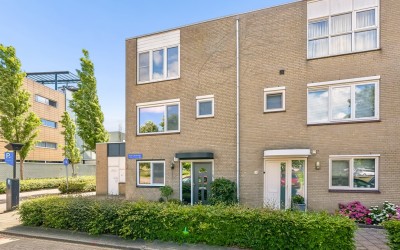 Parijsstraat 1