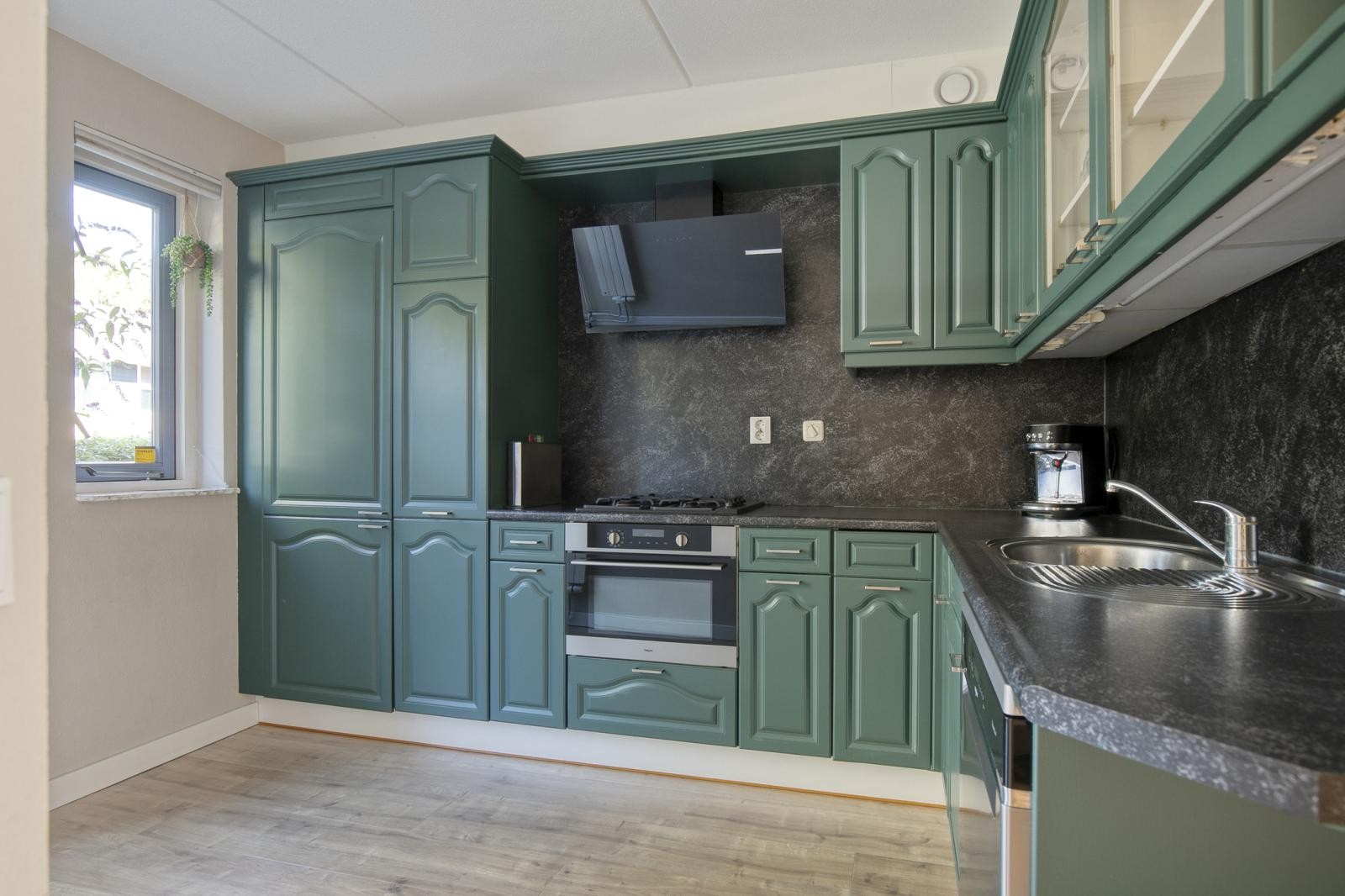 Tussenwoning te koop: Januaristraat 13, Almere