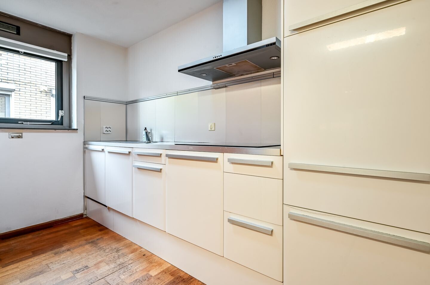Hoekwoning te koop: Januaristraat 33, Almere