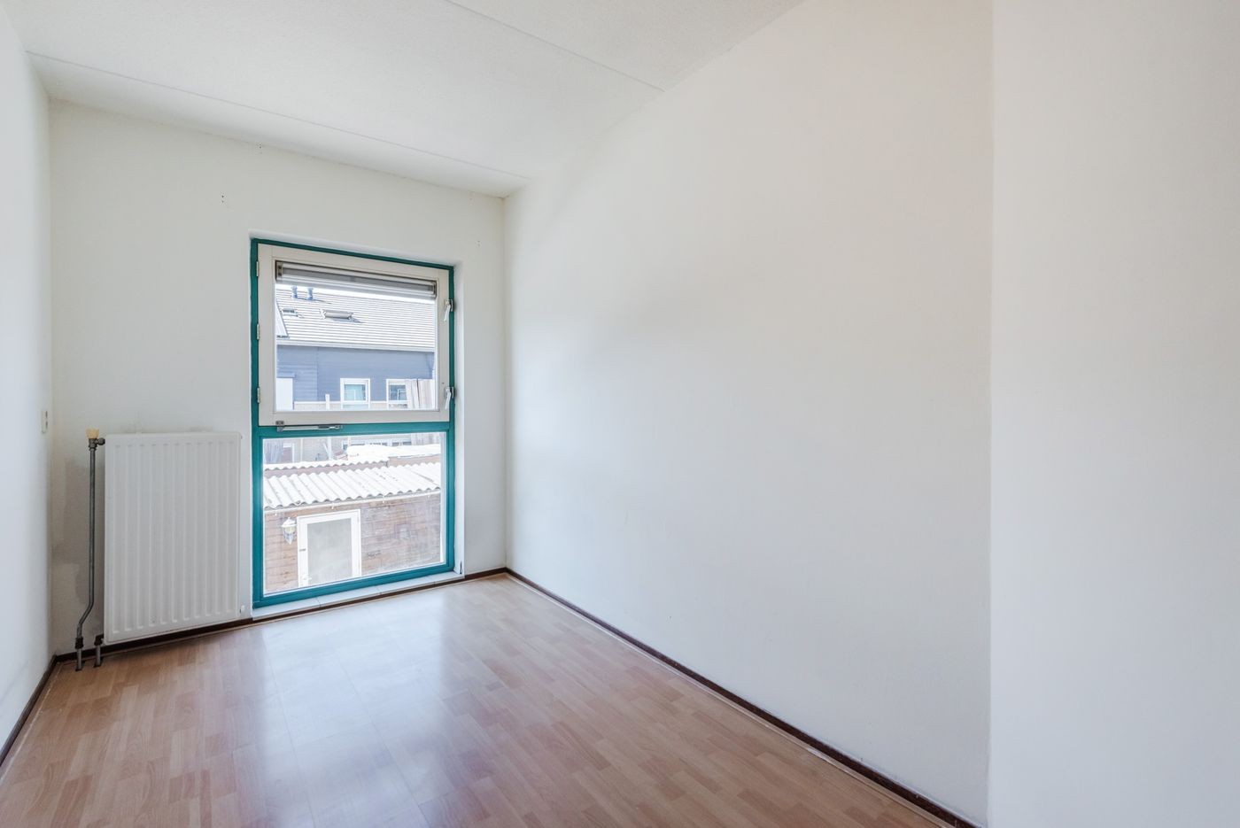 Tussenwoning te koop: Aprilstraat 15, Almere