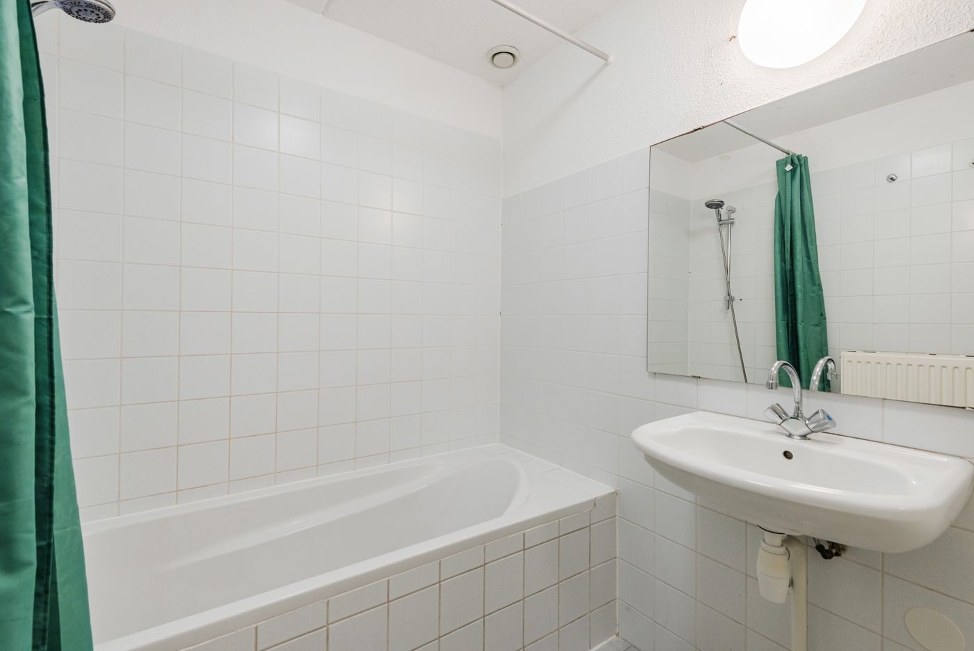 Tussenwoning te koop: Aprilstraat 15, Almere
