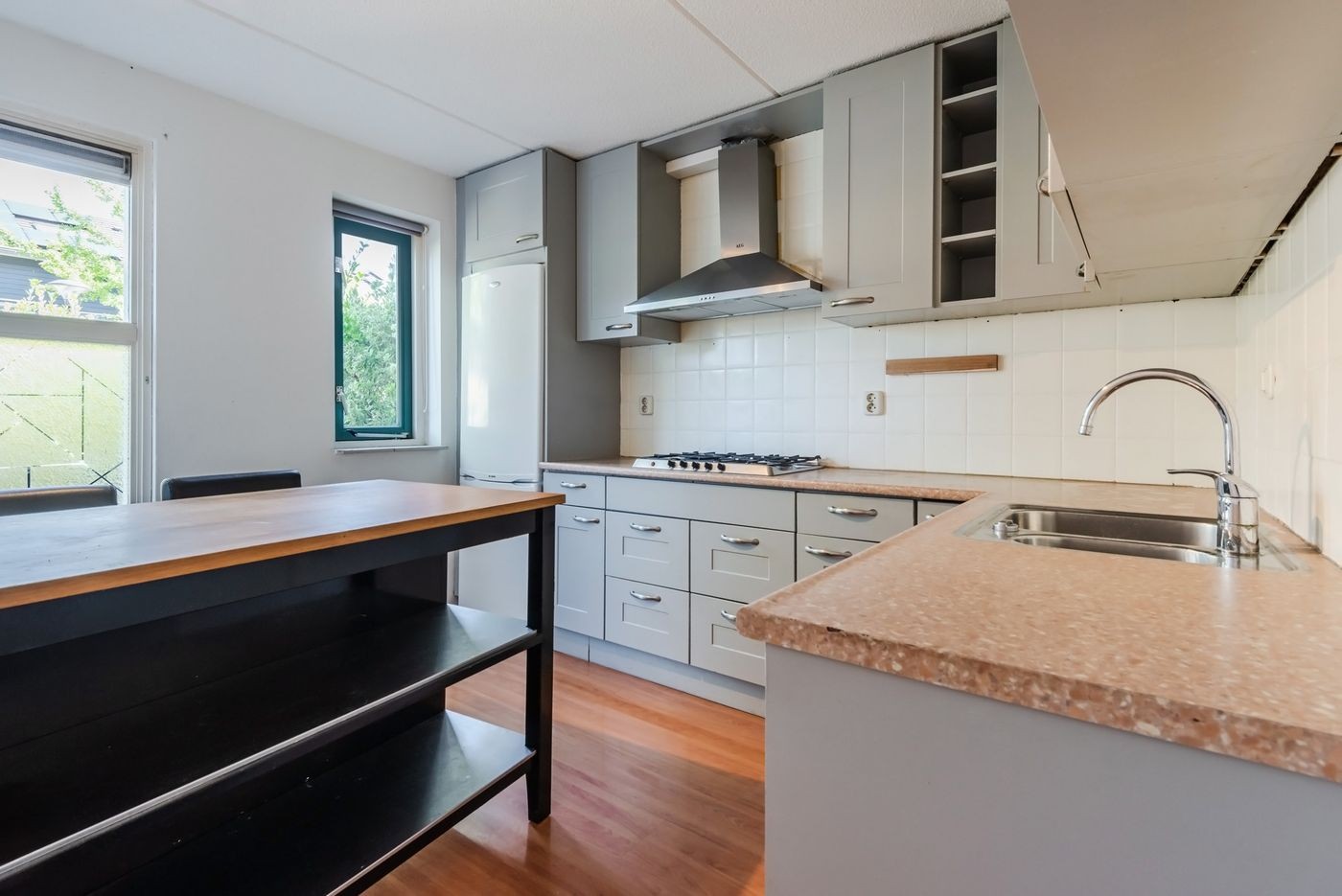 Tussenwoning te koop: Aprilstraat 15, Almere