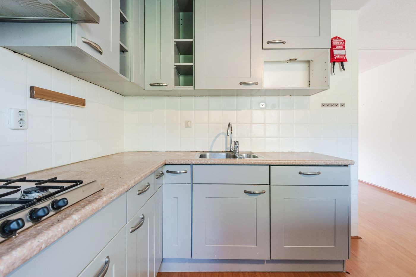 Tussenwoning te koop: Aprilstraat 15, Almere