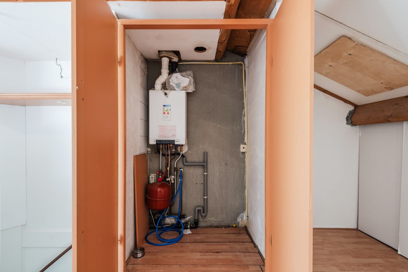 Tussenwoning te koop: Aprilstraat 15, Almere
