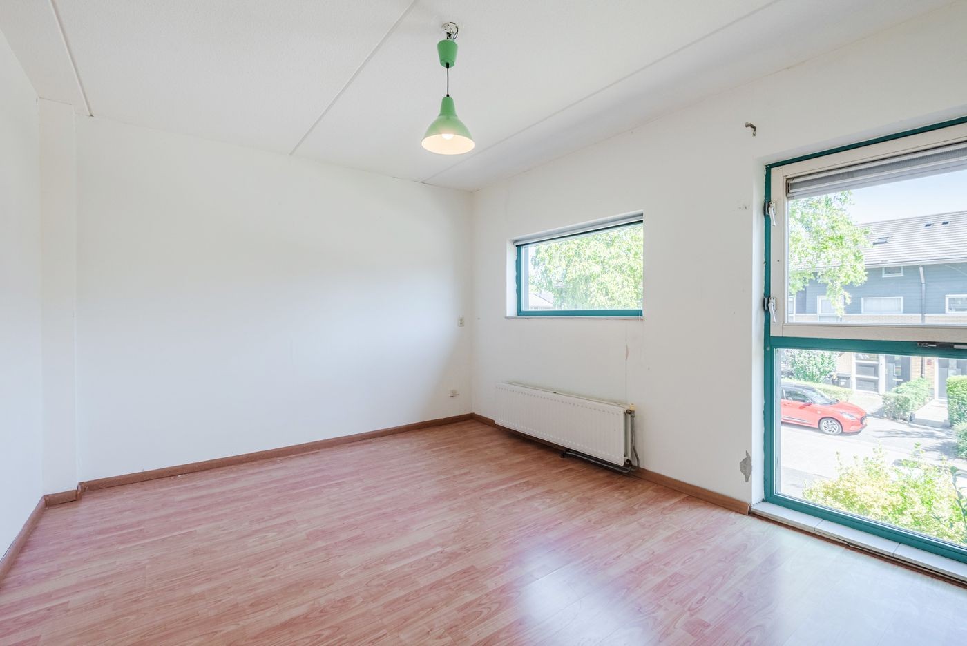Tussenwoning te koop: Aprilstraat 15, Almere