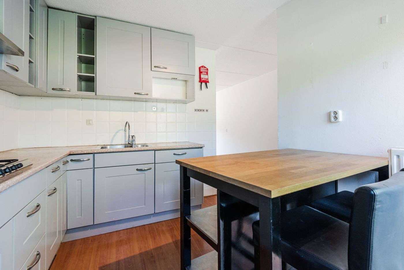 Tussenwoning te koop: Aprilstraat 15, Almere