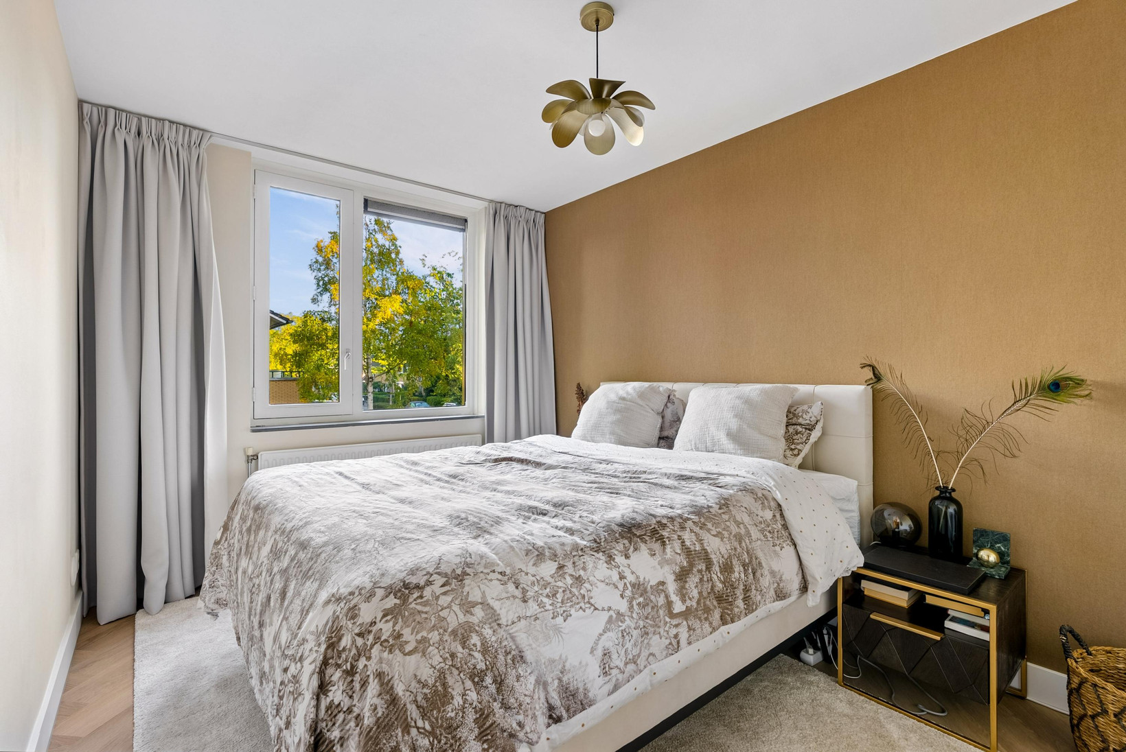 Appartement te koop: Voorjaarstraat 13, Almere