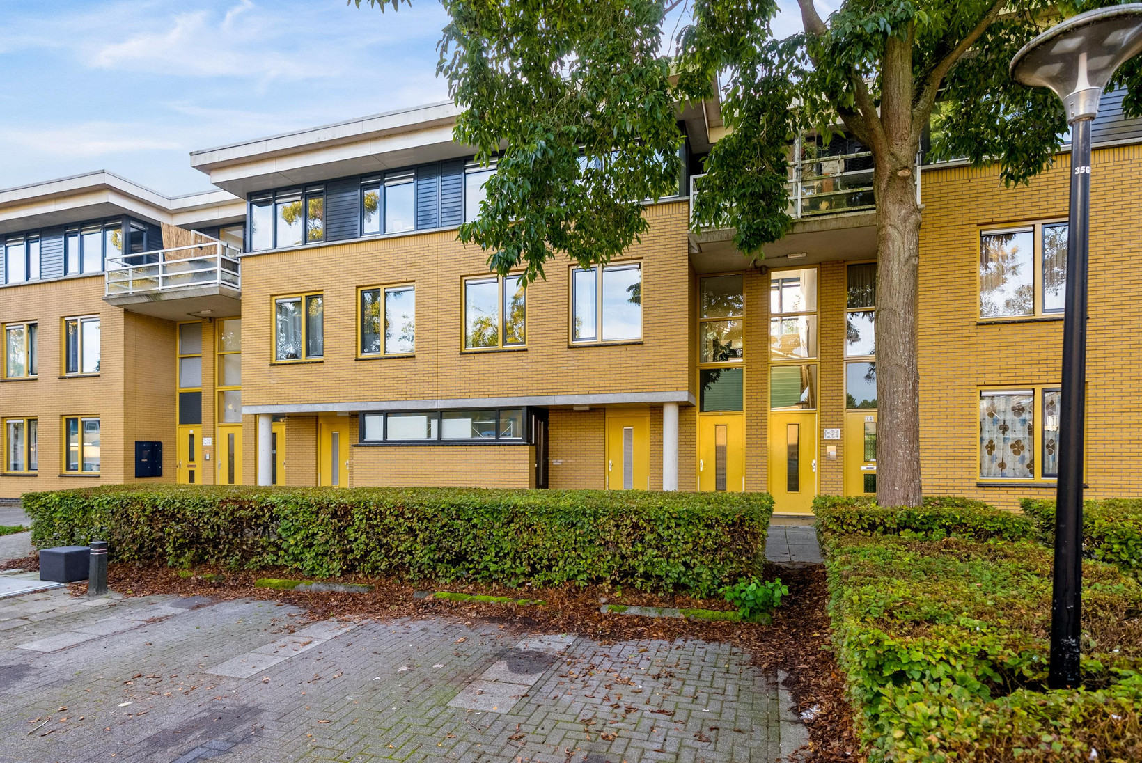 Appartement te koop: Voorjaarstraat 13, Almere