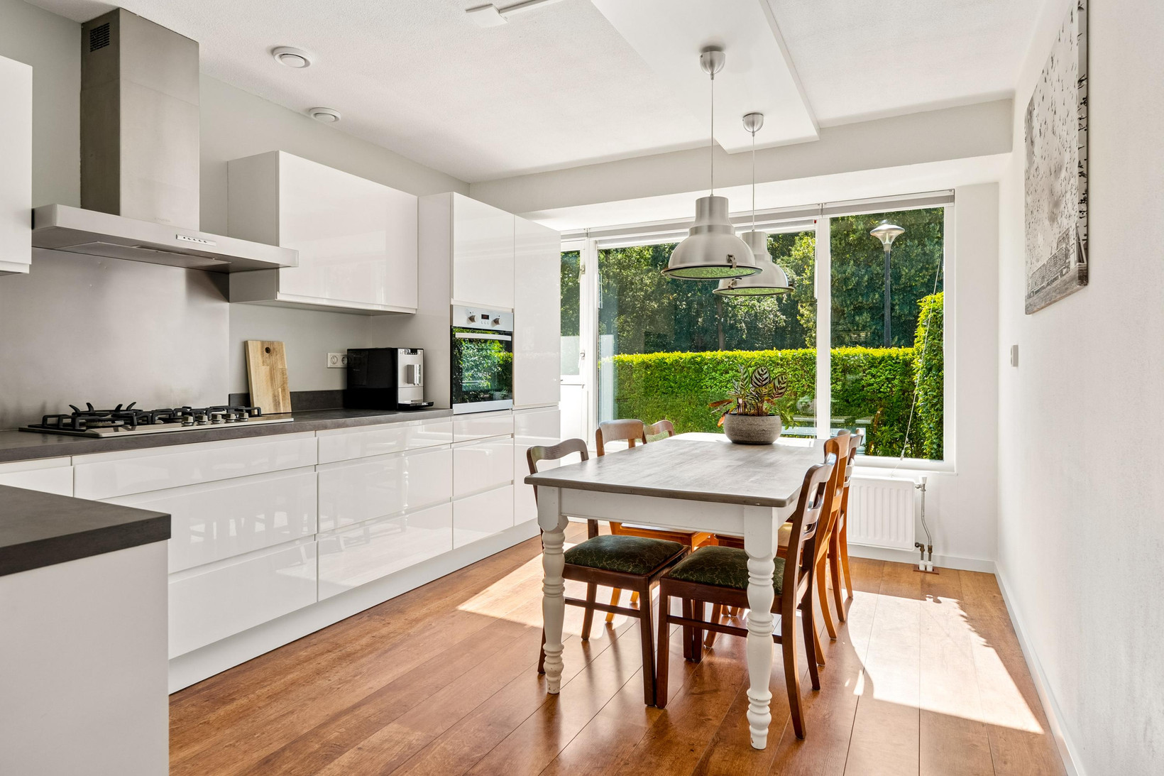 Tussenwoning te koop: Novemberstraat 40, Almere
