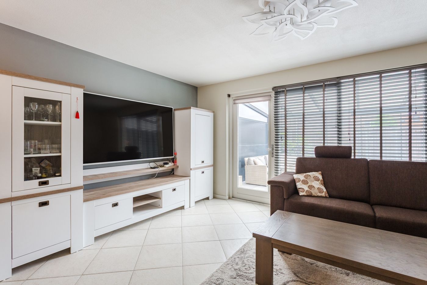 Hoekwoning te koop: Medanplantsoen 31, Almere