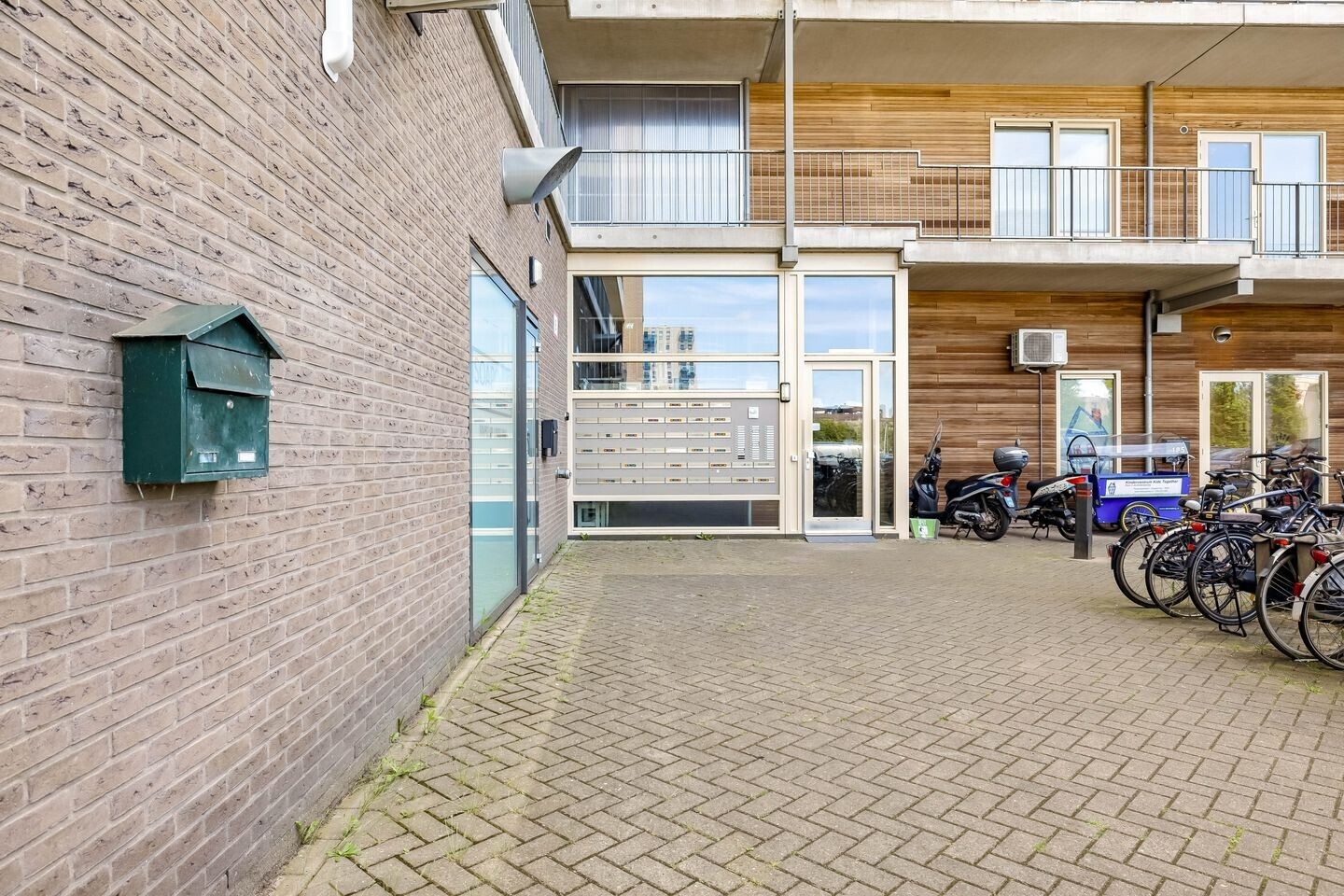 Appartement te koop: Sumatraweg 73, Almere
