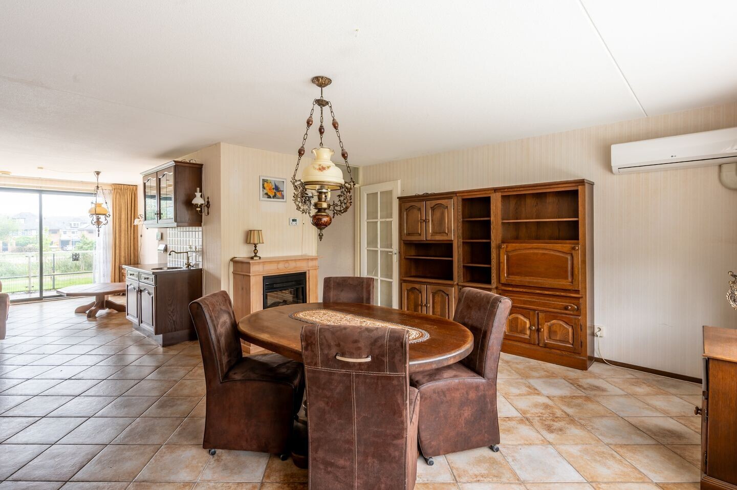Tussenwoning te koop: Schonenvaart 10, Almere