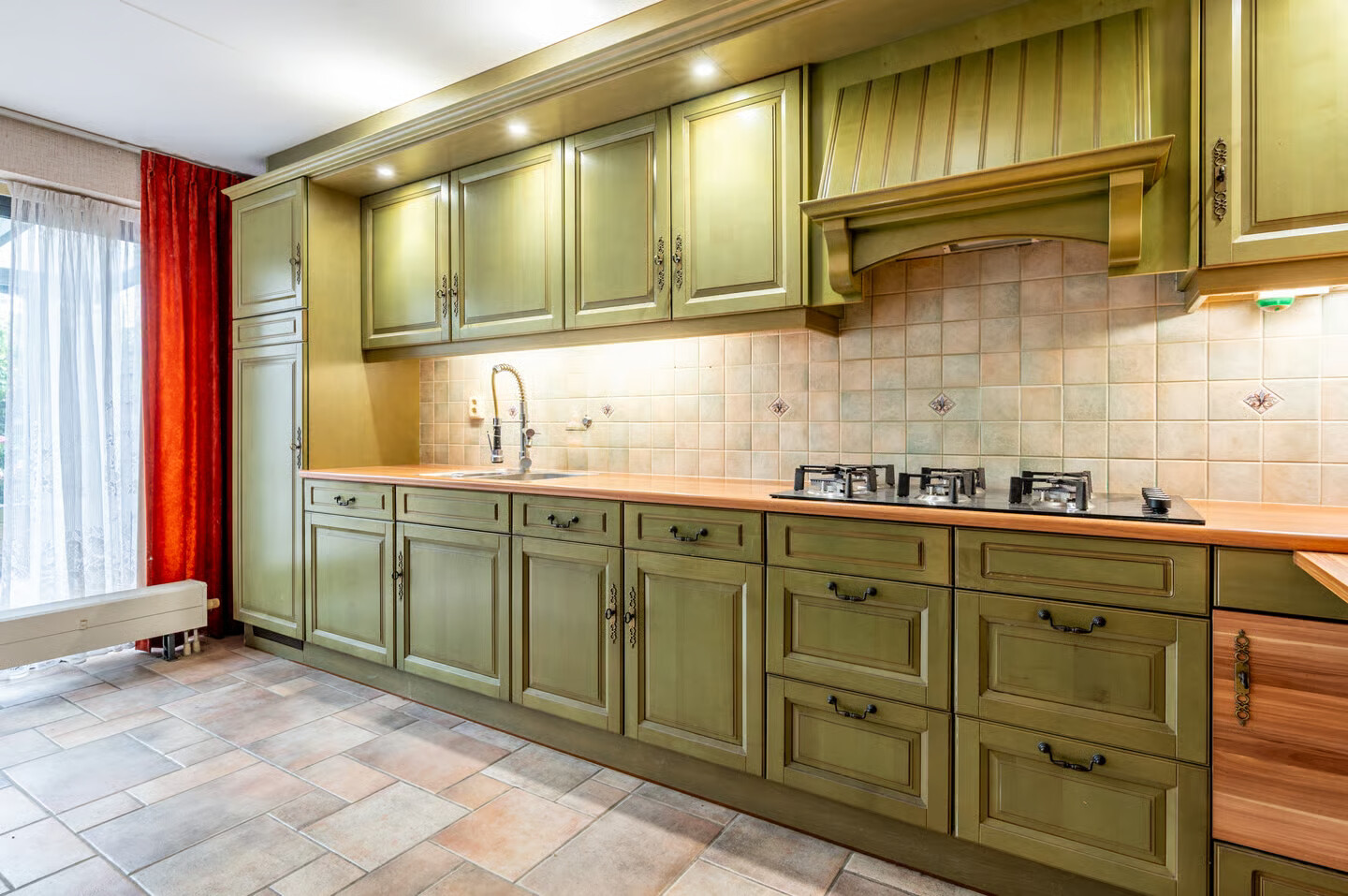 Tussenwoning te koop: Schonenvaart 10, Almere