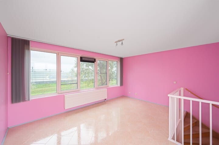 Tussenwoning te koop: Laan der V.O.C. 296, Almere