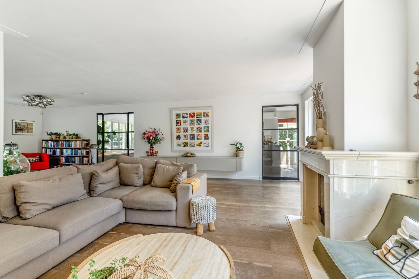 Vrijstaande woning te koop: Vergulde Draakstraat 45, Almere