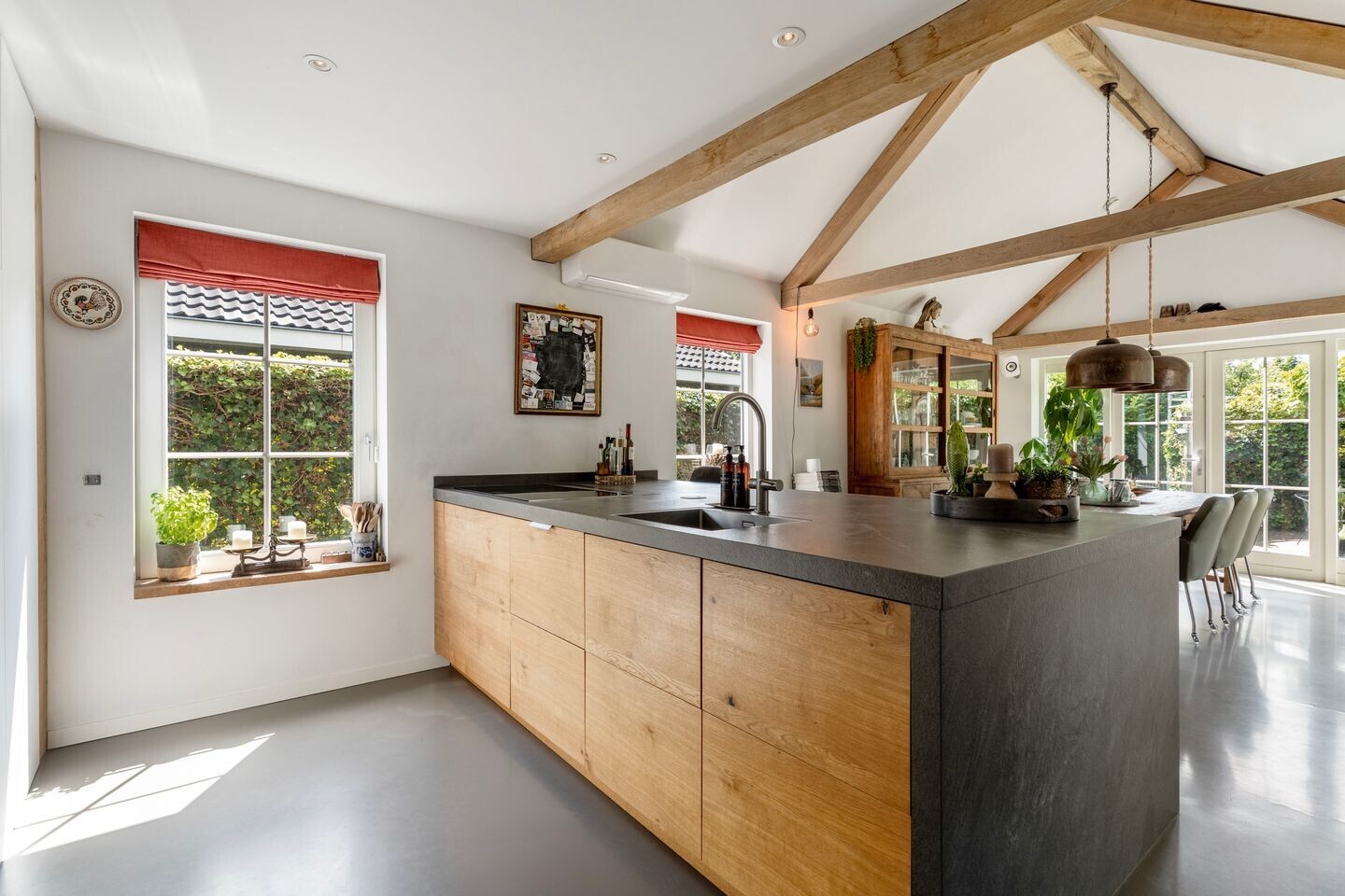 Vrijstaande woning te koop: Vergulde Draakstraat 45, Almere