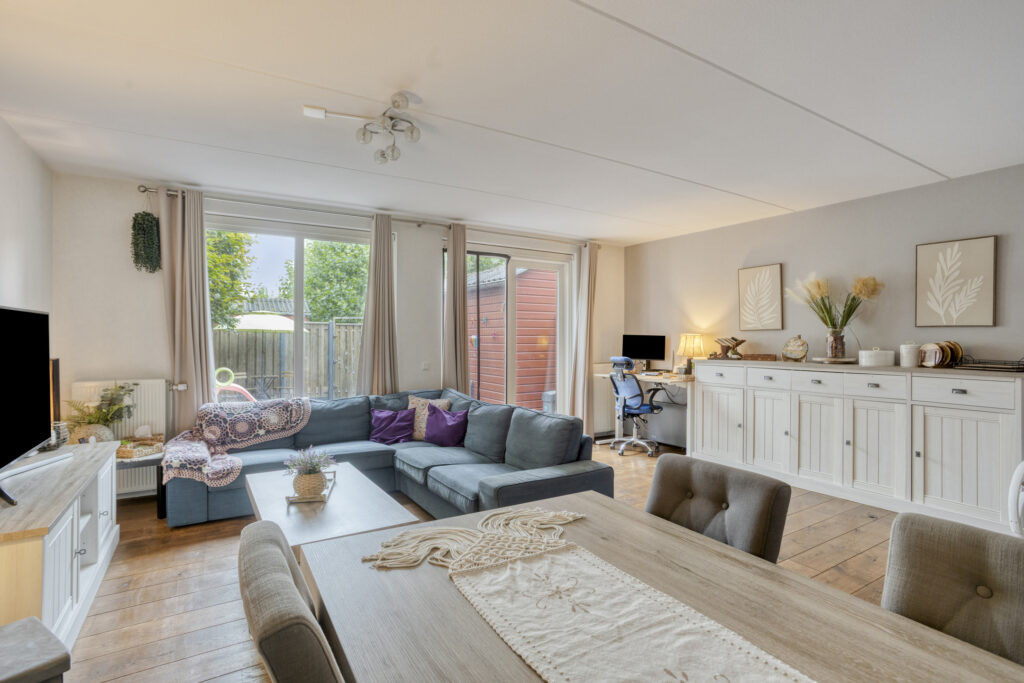 Hoekwoning te koop: Ketelbinkiestraat 1, Almere