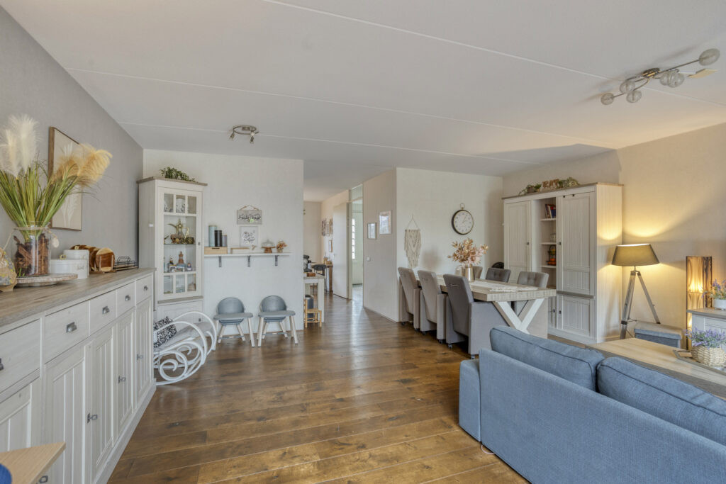 Hoekwoning te koop: Ketelbinkiestraat 1, Almere
