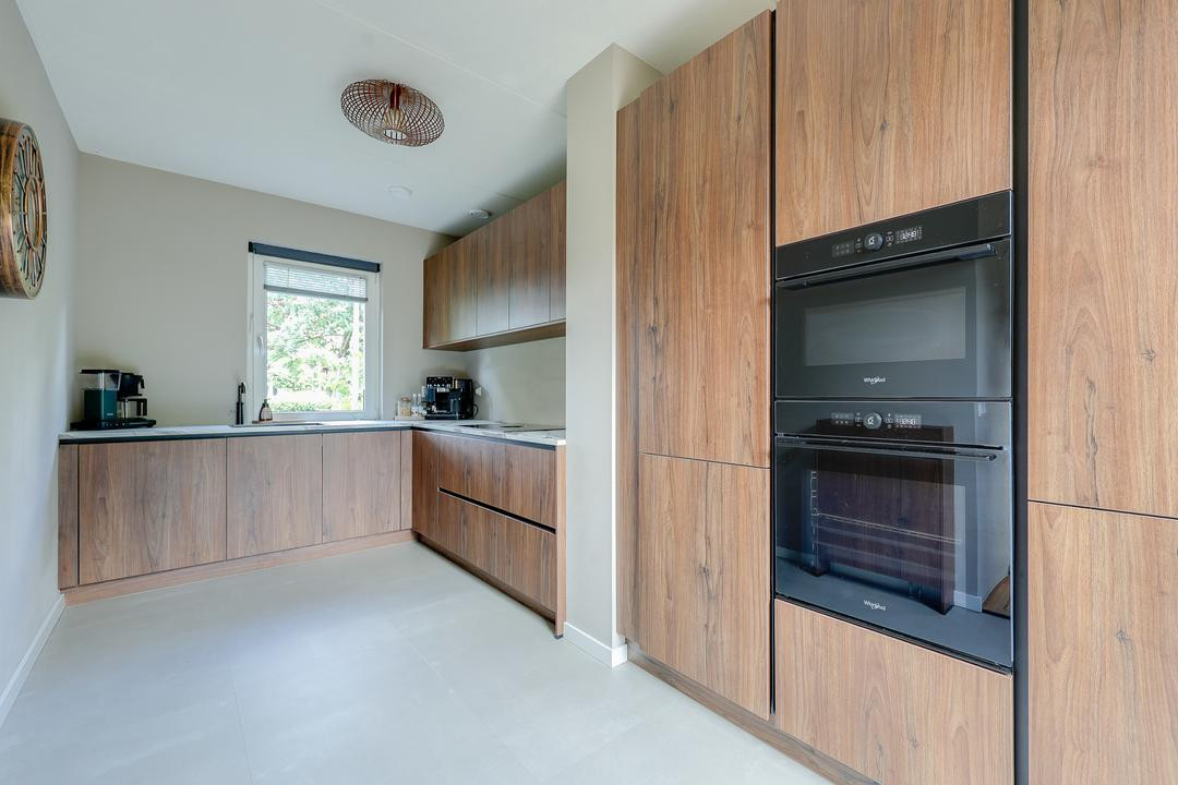 Tussenwoning te koop: Mazureplantsoen 4, Almere