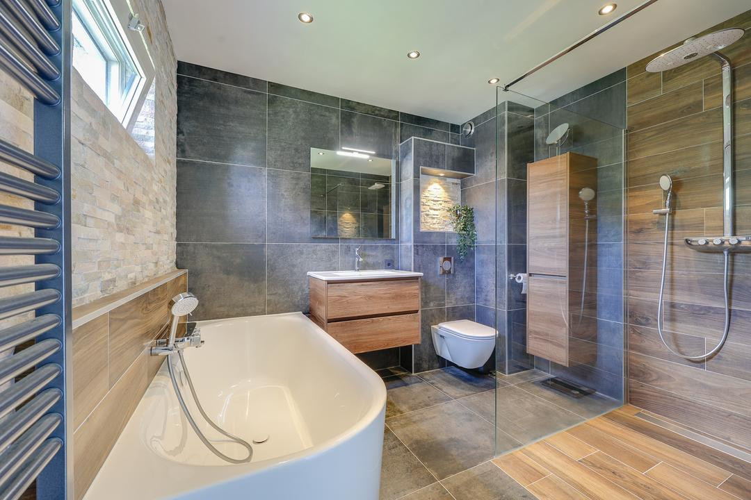 Tussenwoning te koop: Mazureplantsoen 4, Almere