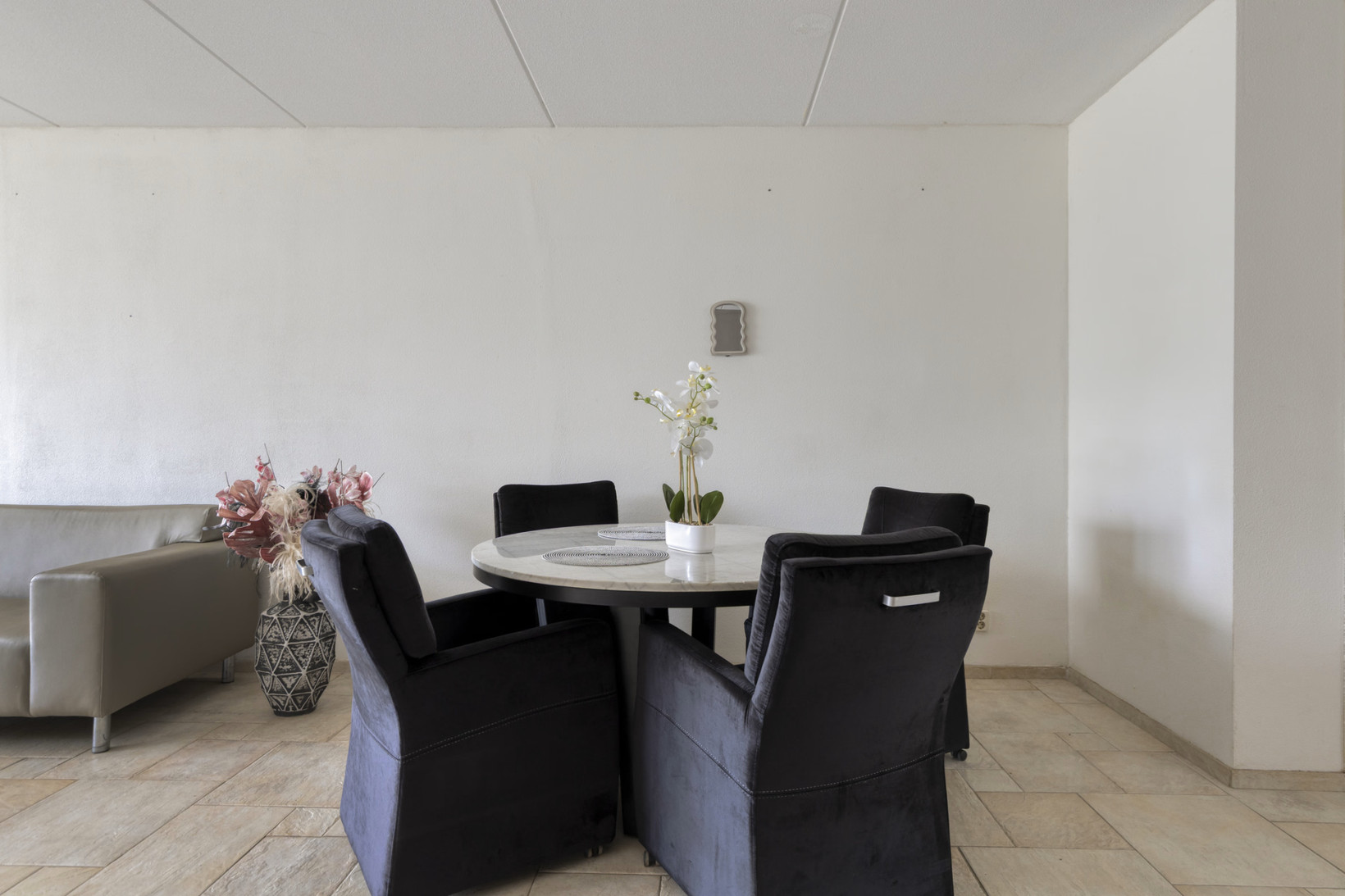 Tussenwoning te koop: Brommy en Tommystraat 17, Almere