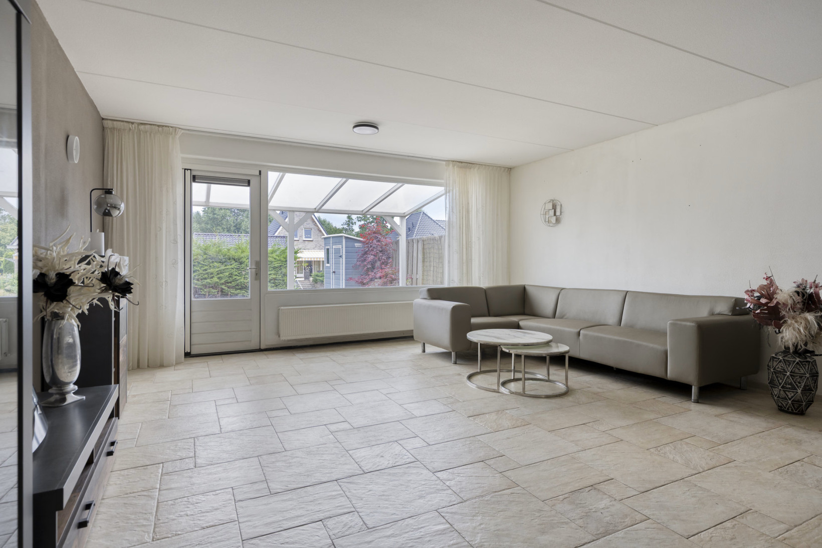 Tussenwoning te koop: Brommy en Tommystraat 17, Almere