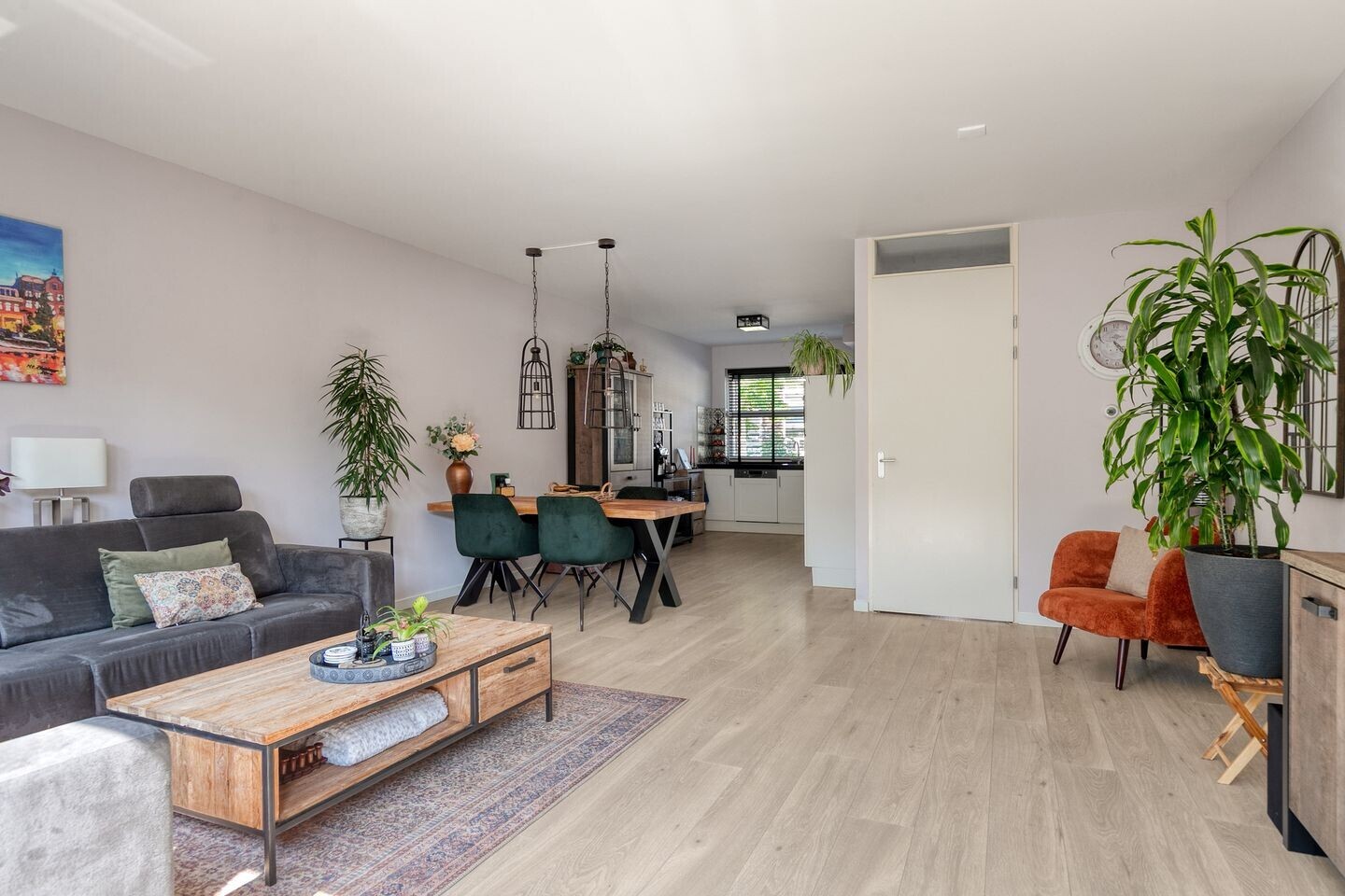 Tussenwoning te koop: Wiskestraat 30, Almere