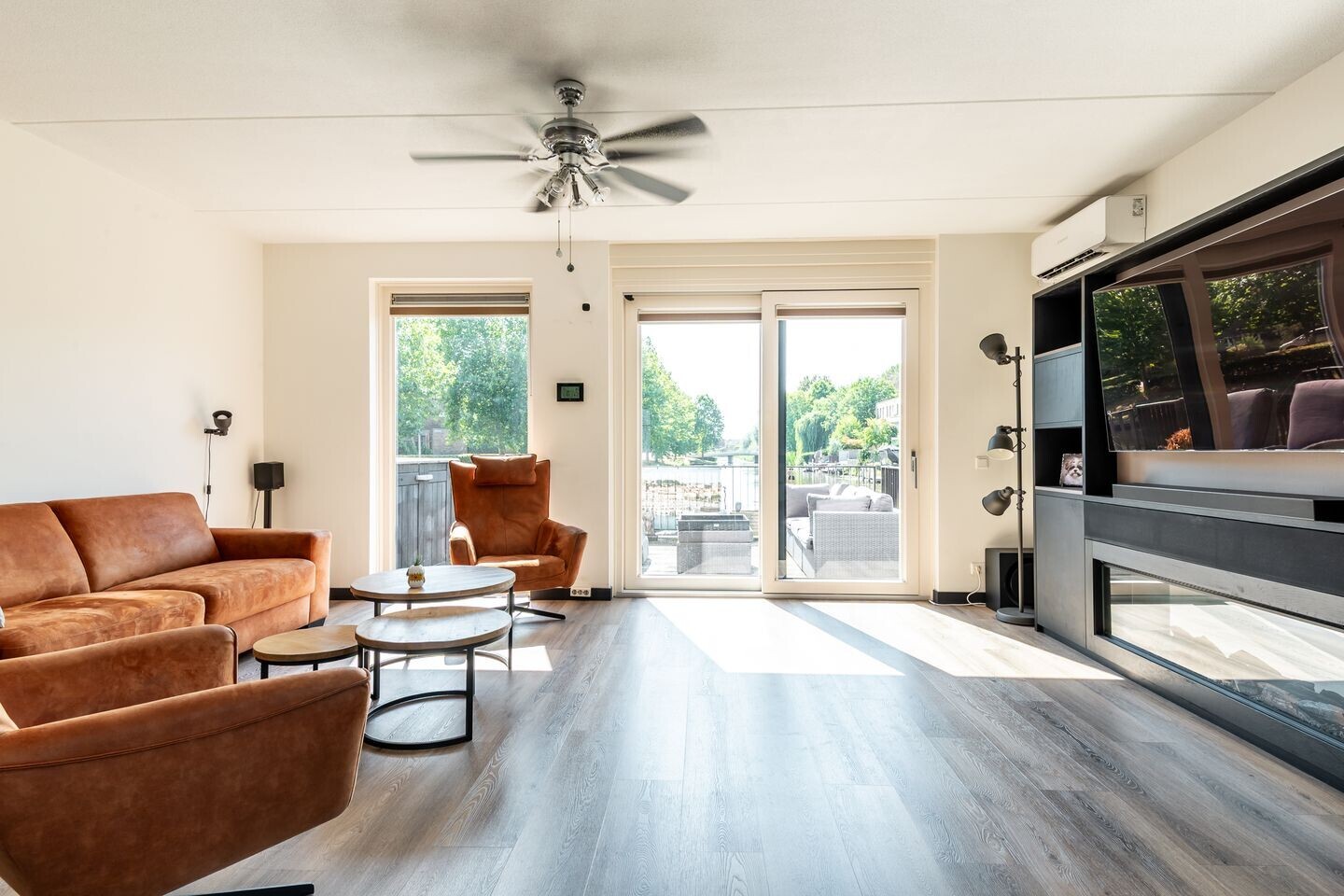 Hoekwoning te koop: Kuifjestraat 7, Almere