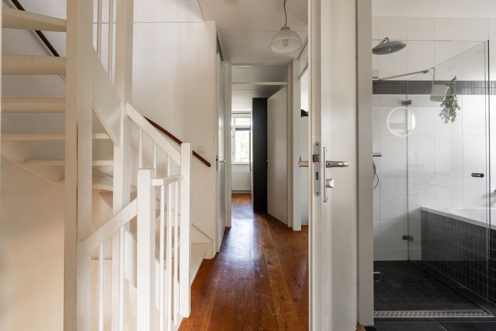 Tussenwoning te koop: Diadeemstraat 119, Almere