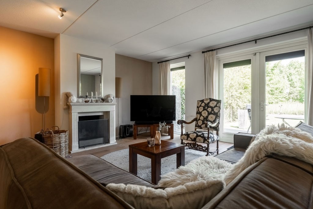 Tussenwoning te koop: Diadeemstraat 119, Almere